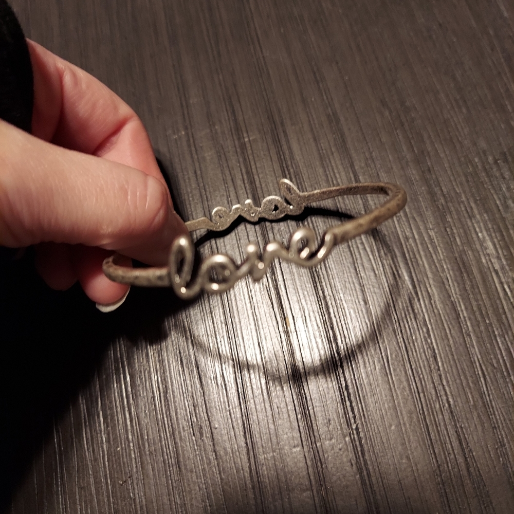 Premiere Love Bengal Bracelet